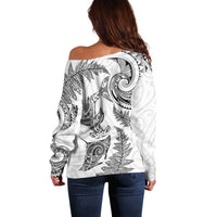 New Zealand Sea Animals with Maori Tribal Tattoo Off Shoulder Sweater Shark Manta Ray with Silver Fern White LT03 - Polynesian Pride