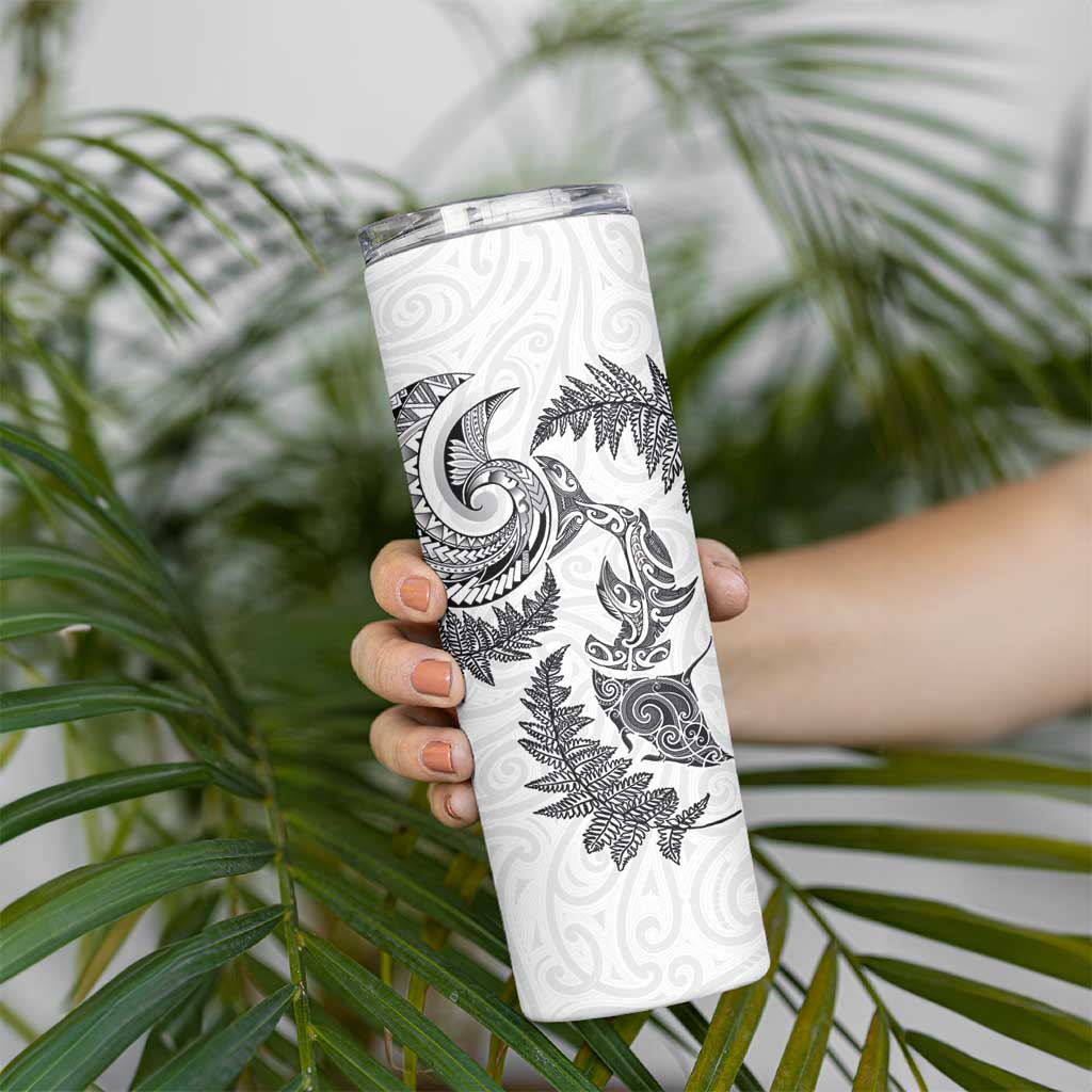 New Zealand Sea Animals with Maori Tribal Tattoo Skinny Tumbler Shark Manta Ray with Silver Fern White LT03 - Polynesian Pride
