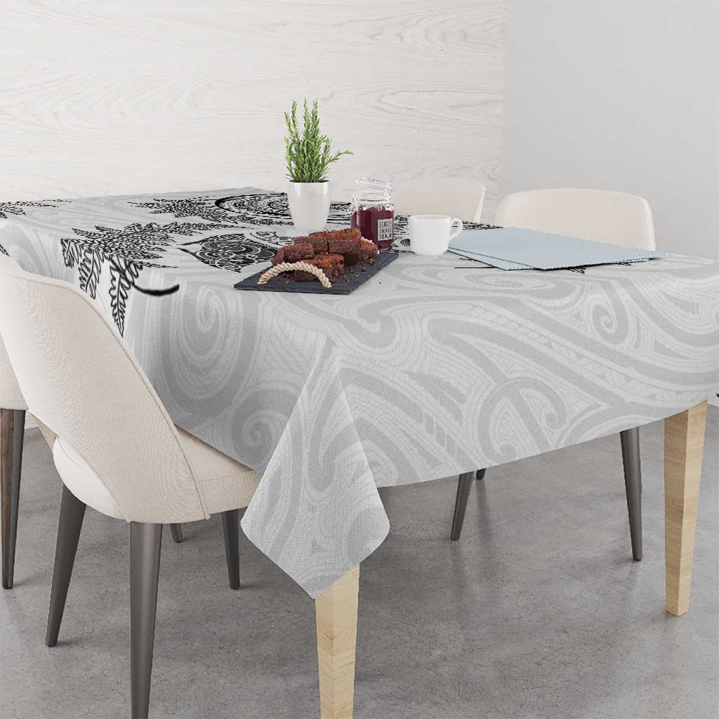 New Zealand Sea Animals with Maori Tribal Tattoo Tablecloth Shark Manta Ray with Silver Fern White LT03 - Polynesian Pride