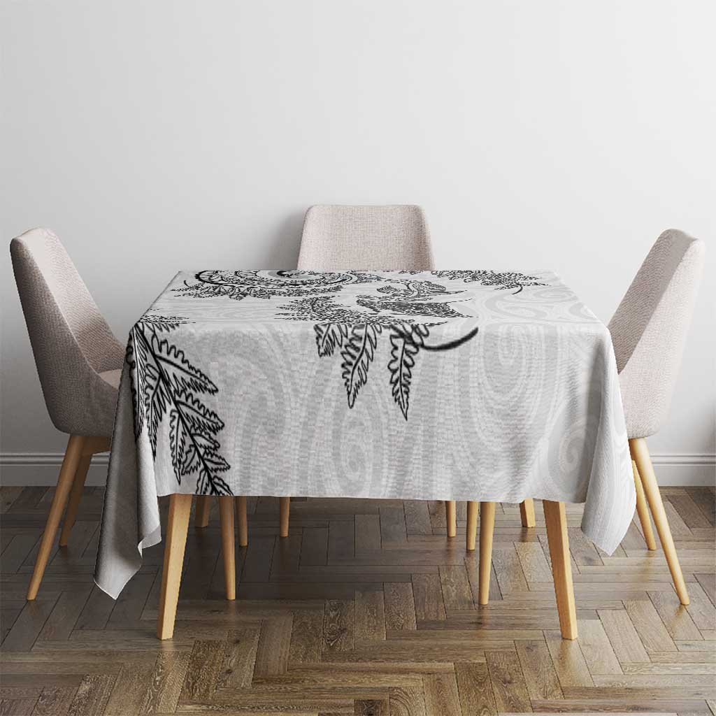 New Zealand Sea Animals with Maori Tribal Tattoo Tablecloth Shark Manta Ray with Silver Fern White LT03 - Polynesian Pride
