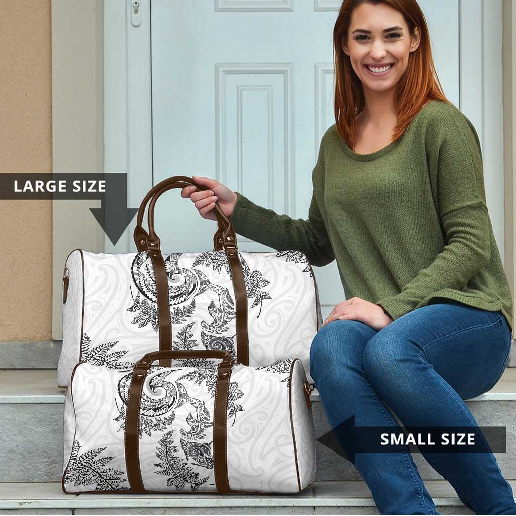 New Zealand Sea Animals with Maori Tribal Tattoo Travel Bag Shark Manta Ray with Silver Fern White LT03 - Polynesian Pride