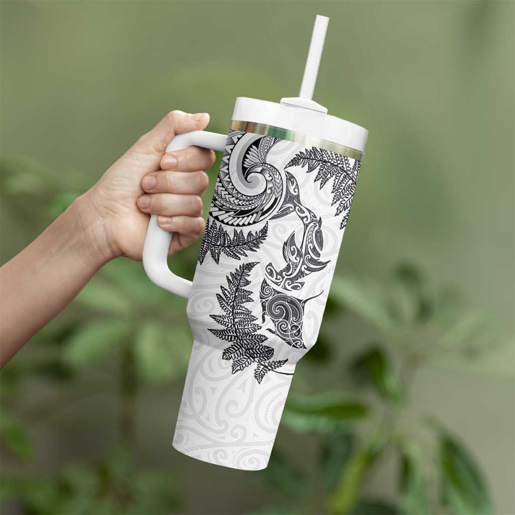 New Zealand Sea Animals with Maori Tribal Tattoo Tumbler With Handle Shark Manta Ray with Silver Fern White LT03 - Polynesian Pride