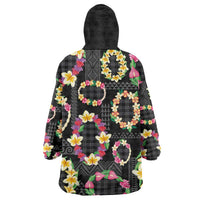 Hawaiian Kakau Tattoo Leis and Palaka Pattern Wearable Blanket Hoodie Traditional Aloha Tribal Black Color