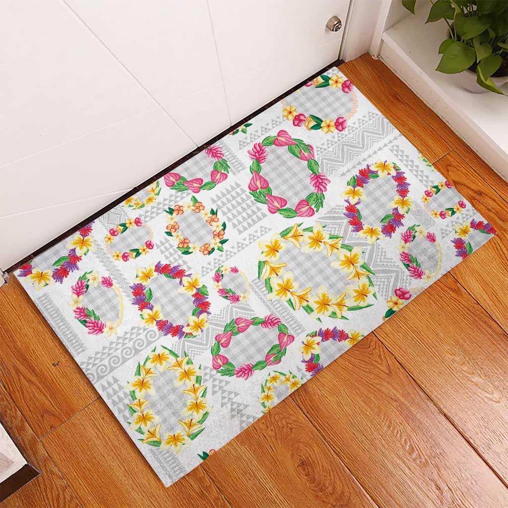Hawaiian Kakau Tattoo Leis and Palaka Pattern Rubber Doormat Traditional Aloha Tribal White Color