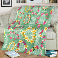 Hawaiian Leis Blanket Kakau Tattoos and Palaka Pastel Green Color