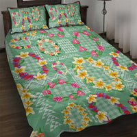 Hawaiian Leis Quilt Bed Set Kakau Tattoos and Palaka Pastel Green Color
