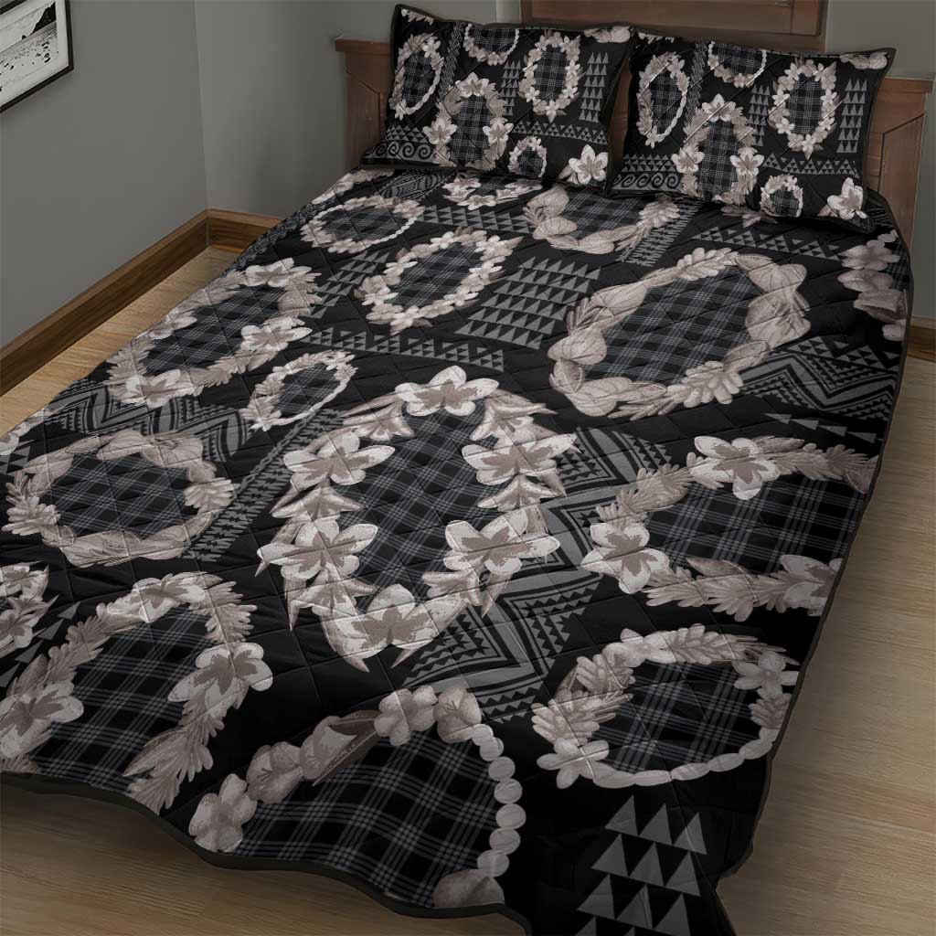 Hawaiian Leis Quilt Bed Set Kakau Tattoos and Palaka Pastel Grayscale