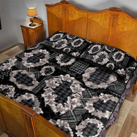 Hawaiian Leis Quilt Bed Set Kakau Tattoos and Palaka Pastel Grayscale