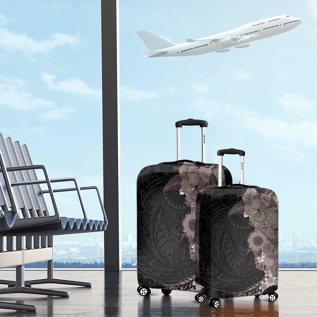 Hawaiian Tropical Plants and Chameleon Luggage Cover Polynesian Art Grayscale - Polynesian Pride