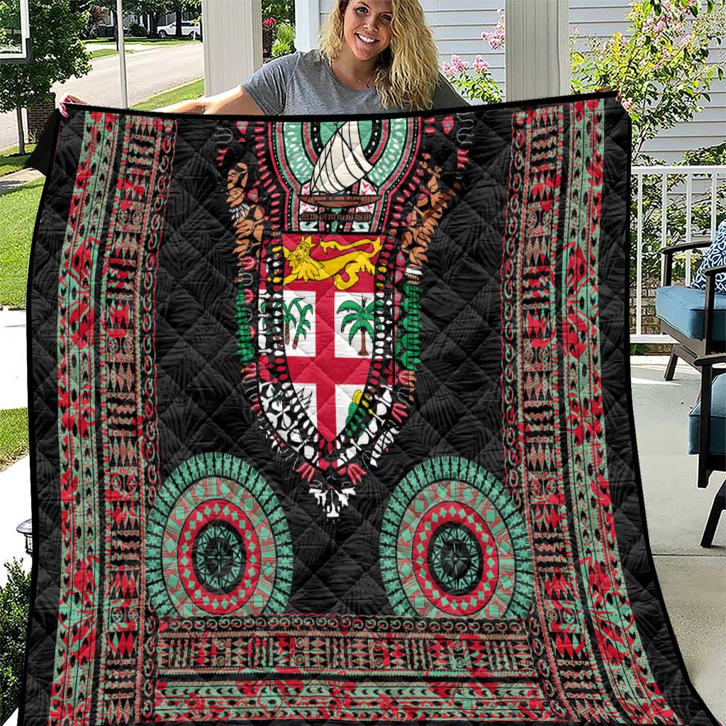 Fiji Coat of Arms Traditional Dashiki Quilt Tapa Art and Palm Leaves Pattern Black Color - Polynesian Pride