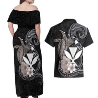 Hawaiian Whale and Kanaka Maoli Symbol Couples Matching Off Shoulder Maxi Dress and Hawaiian Shirt Hibiscus with Hawaii Map and Polynesian Tattoo Grayscale Color LT03 - Polynesian Pride