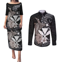 Hawaiian Whale and Kanaka Maoli Symbol Couples Matching Puletasi and Long Sleeve Button Shirt Hibiscus with Hawaii Map and Polynesian Tattoo Grayscale Color LT03 Black - Polynesian Pride