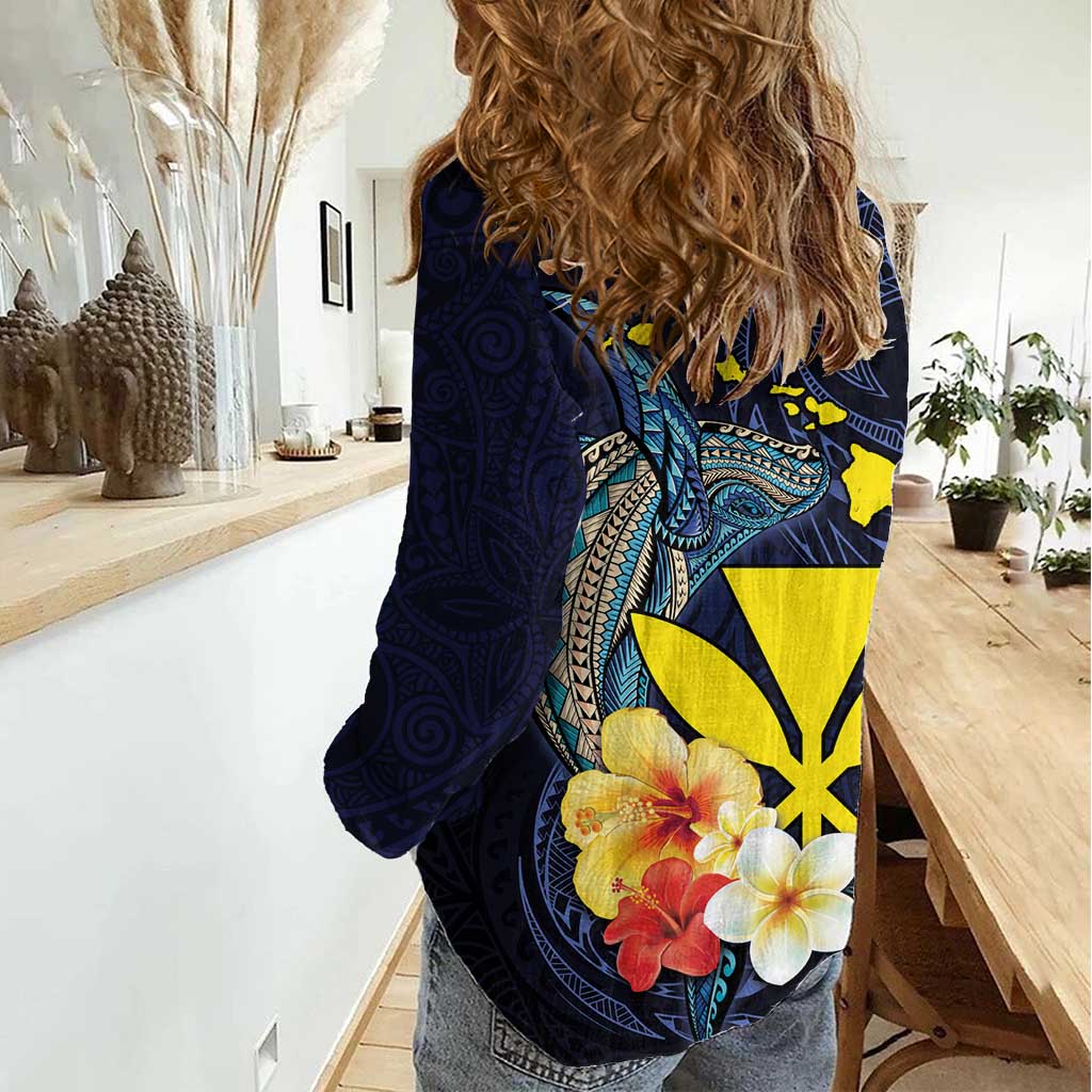 Hawaiian Whale and Kanaka Maoli Symbol Women Casual Shirt Hibiscus with Hawaii Map and Polynesian Tattoo Deep Sea Color LT03 - Polynesian Pride