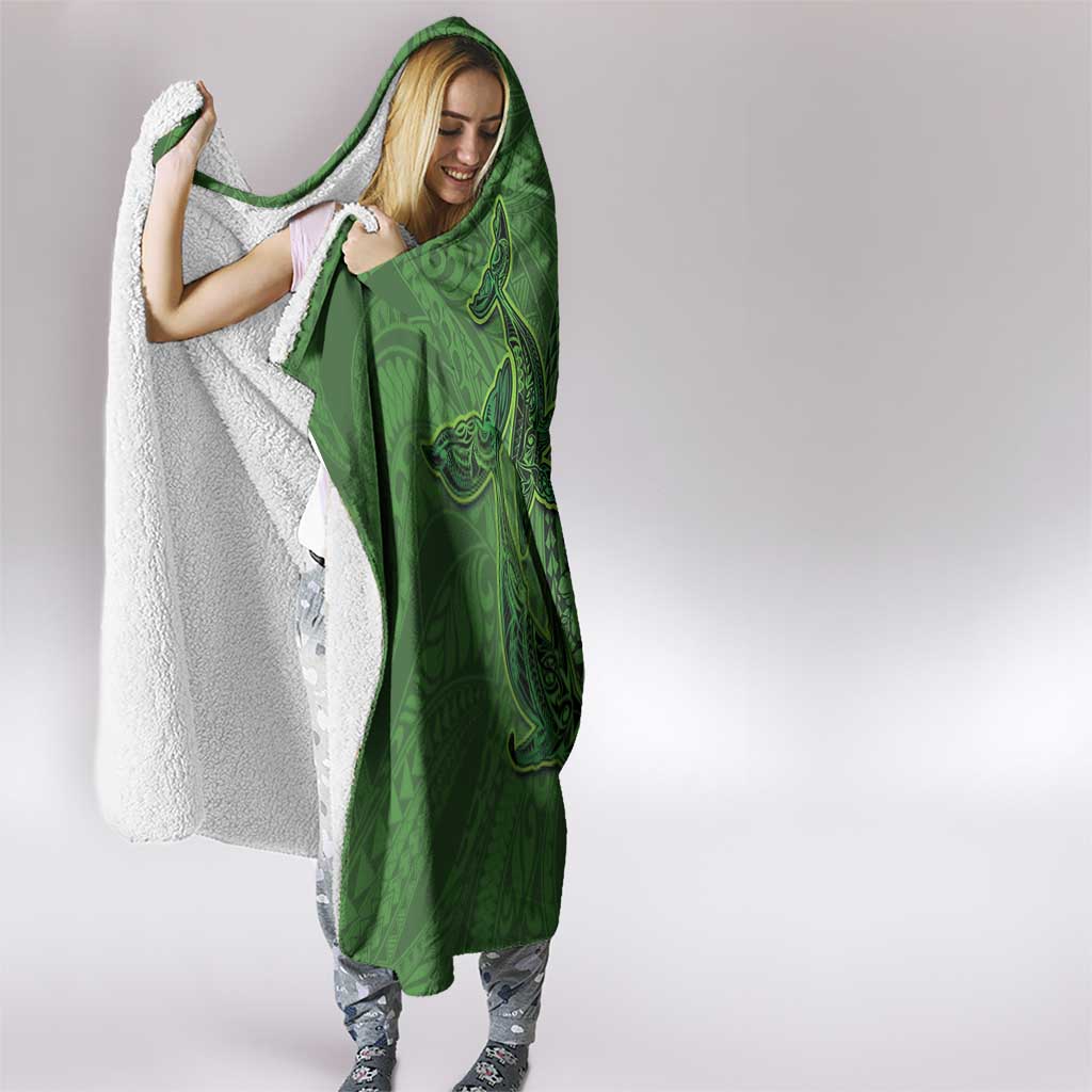 Hawaiian Whales Polynesian Art Motifs Hooded Blanket Green Color - Polynesian Pride