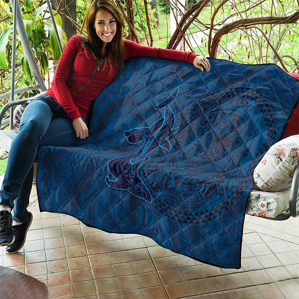 Hawaiian Whales Polynesian Art Motifs Quilt Blue Color - Polynesian Pride