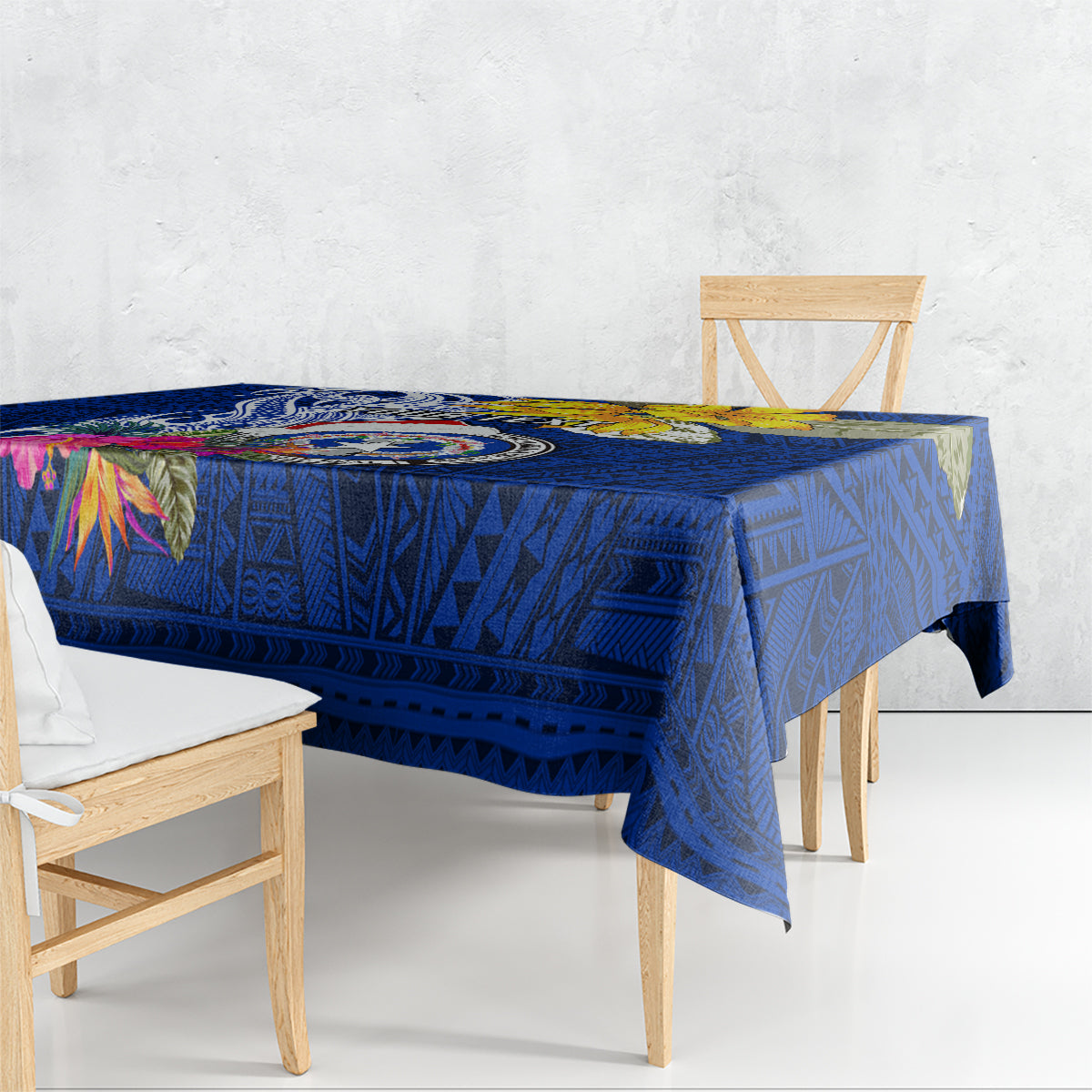 Custom Northern Mariana Islands Christmas Tablecloth Funny Santa Hug Latte Stone Ylang-ylang and Polynesia Pattern Blue LT03 - Polynesian Pride