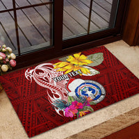 Custom Northern Mariana Islands Christmas Rubber Doormat Funny Santa Hug Latte Stone Ylang-ylang and Polynesia Pattern Red LT03 - Polynesian Pride