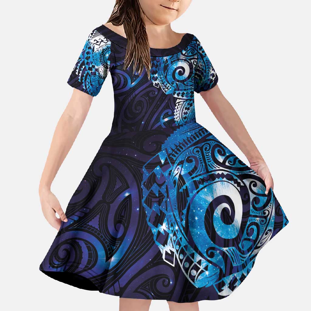 Matariki New Zealand Maori Koru Art Tattoo Family Matching Off Shoulder Maxi Dress and Hawaiian Shirt New Year Galaxy Blue Sky Style LT03 Daughter's Dress Blue - Polynesian Pride