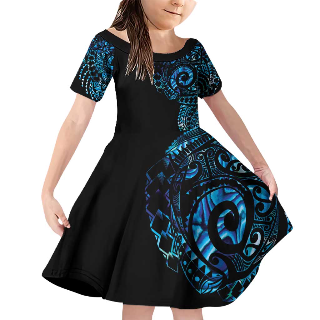 New Zealand Maori Koru Art Traditional Tattoo Family Matching Off Shoulder Short Dress and Hawaiian Shirt Paua Shell LT03 Daughter's Dress Black - Polynesian Pride