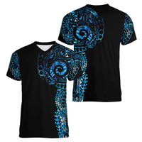 New Zealand Maori Koru Art Traditional Tattoo Women V-Neck T-Shirt Paua Shell