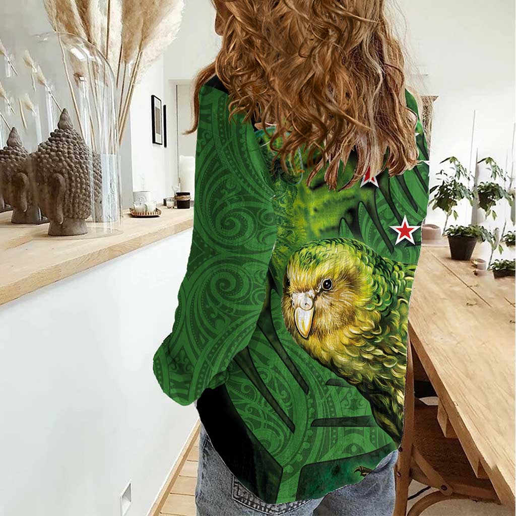 New Zealand Kkp Women Casual Shirt Silver Fern with Close up of Green Fern Leaves and Maori Tattoo LT03 - Polynesian Pride
