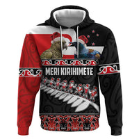 New Zealand Meri Kirihimete Hoodie Christmas Tui Bird and Kea Bird - Haka Santa with Maori Koru Art Pattern LT03 Pullover Hoodie Black - Polynesian Pride
