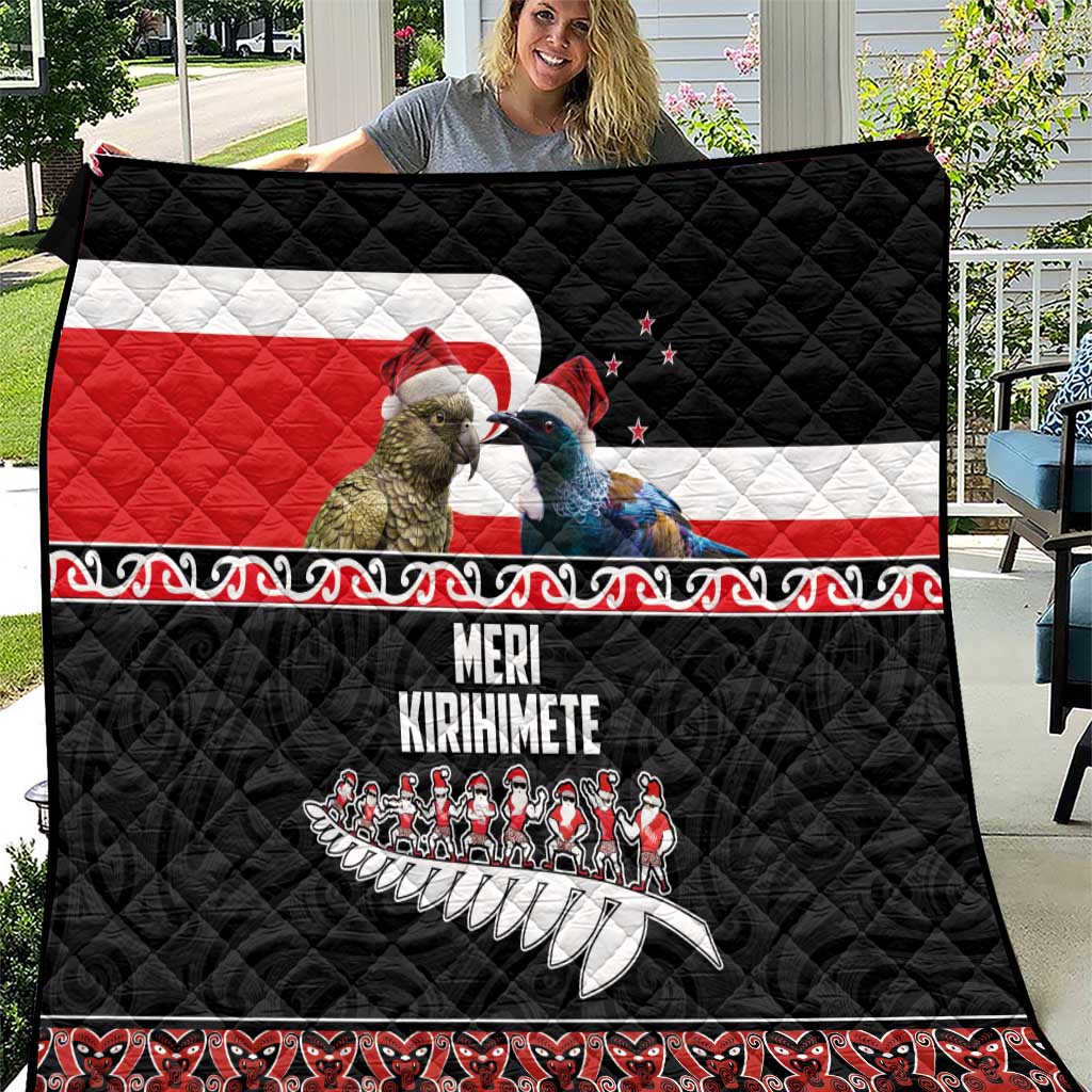 New Zealand Meri Kirihimete Quilt Christmas Tui Bird and Kea Bird - Haka Santa with Maori Koru Art Pattern LT03 Black - Polynesian Pride