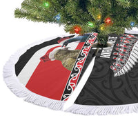 New Zealand Meri Kirihimete Tree Skirt Christmas Tui Bird and Kea Bird - Haka Santa with Maori Koru Art Pattern LT03 - Polynesian Pride