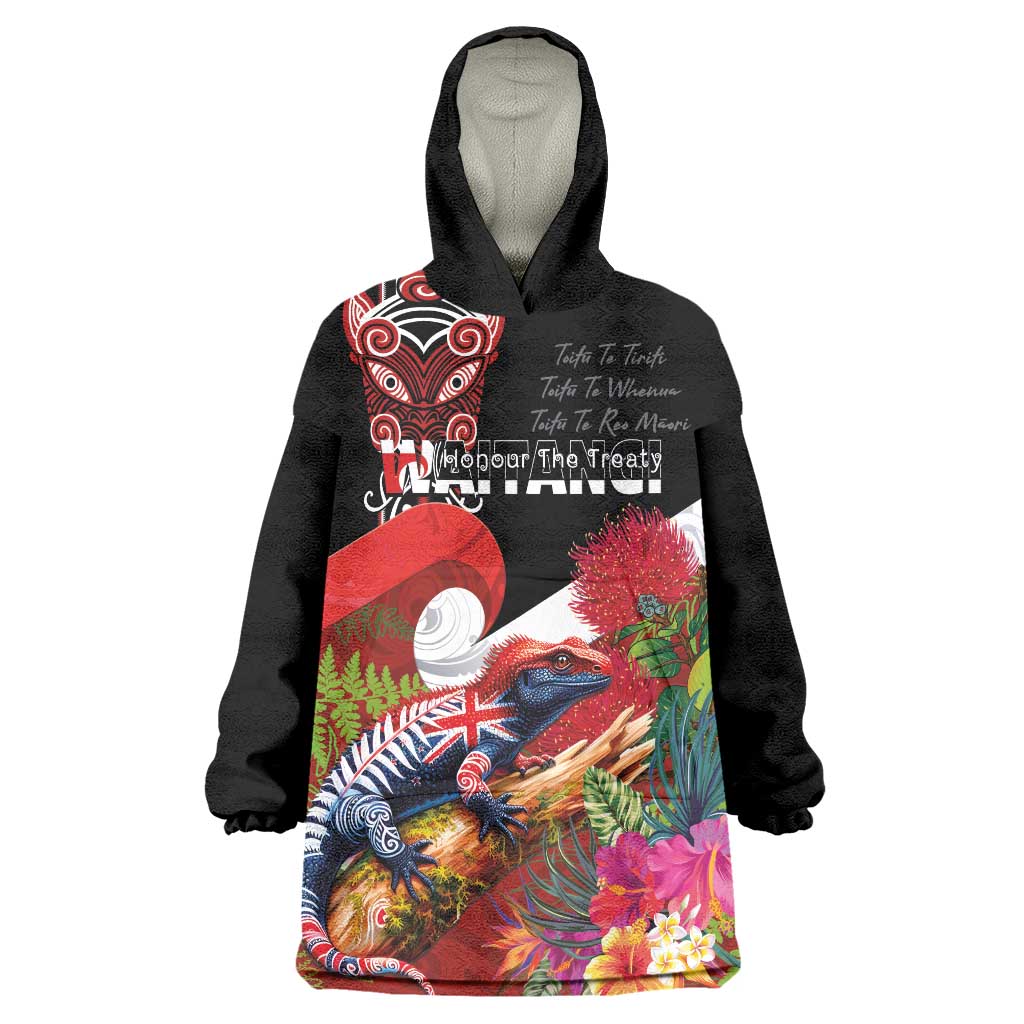 Aotearoa Toitu Te Tiriti Wearable Blanket Hoodie Waitangi-Honour The Treaty NZ Tuatara and Plants LT03 One Size Multicolor - Polynesian Pride