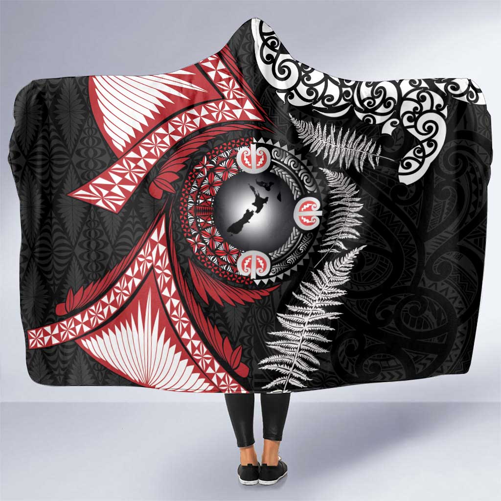 Tonga and New Zealand Together Hooded Blanket Ngatu Art Tribal Maori Tattoo and Silver Fern LT03 One Size Black - Polynesian Pride