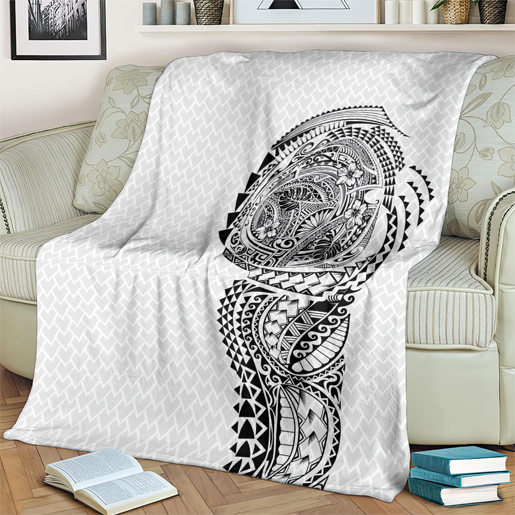 Hawaiian Traditional Tattoos Blanket Kakau Tribal Tropical Plant Motif White Color