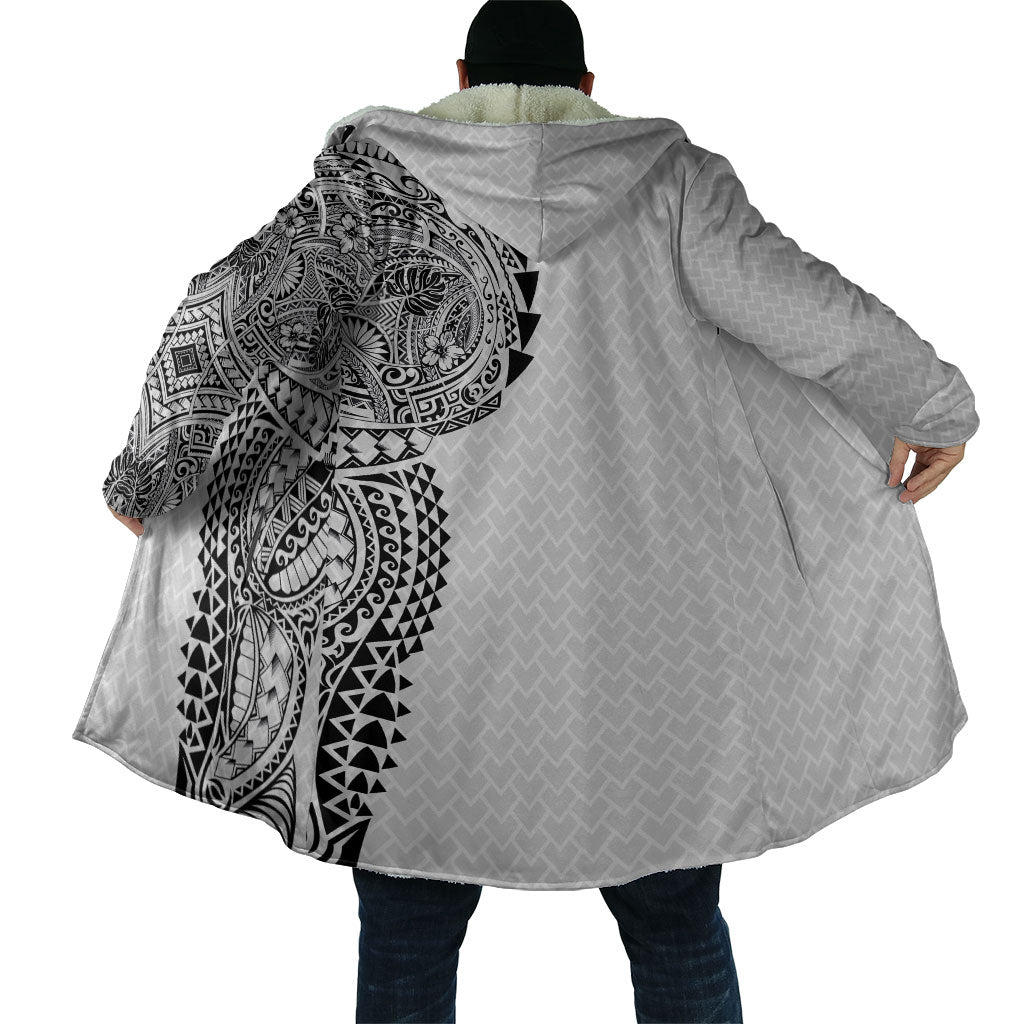 Hawaiian Traditional Tattoos Cloak Kakau Tribal Tropical Plant Motif White Color