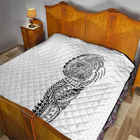 Hawaiian Traditional Tattoos Quilt Kakau Tribal Tropical Plant Motif White Color