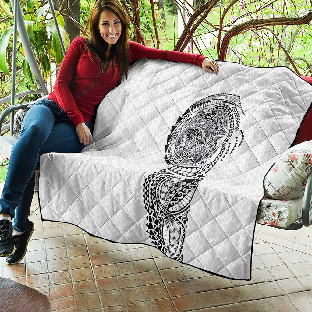 Hawaiian Traditional Tattoos Quilt Kakau Tribal Tropical Plant Motif White Color