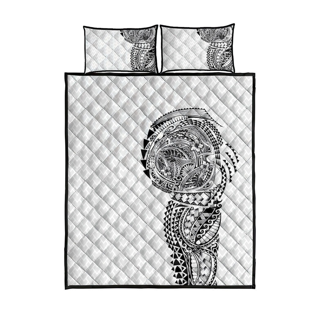 Hawaiian Traditional Tattoos Quilt Bed Set Kakau Tribal Tropical Plant Motif White Color