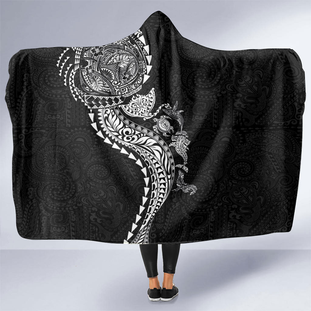 Hawaiian Kakau Tribal Sea Animals Tattoos Hooded Blanket Black Color