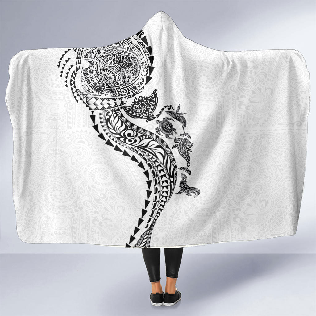 Hawaiian Kakau Tribal Sea Animals Tattoos Hooded Blanket White Color
