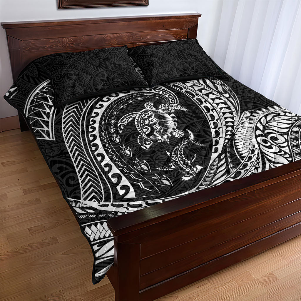 Hawaiian Turtle and Shark Quilt Bed Set Kakau Tribal with Polynesian Pattern Black Color