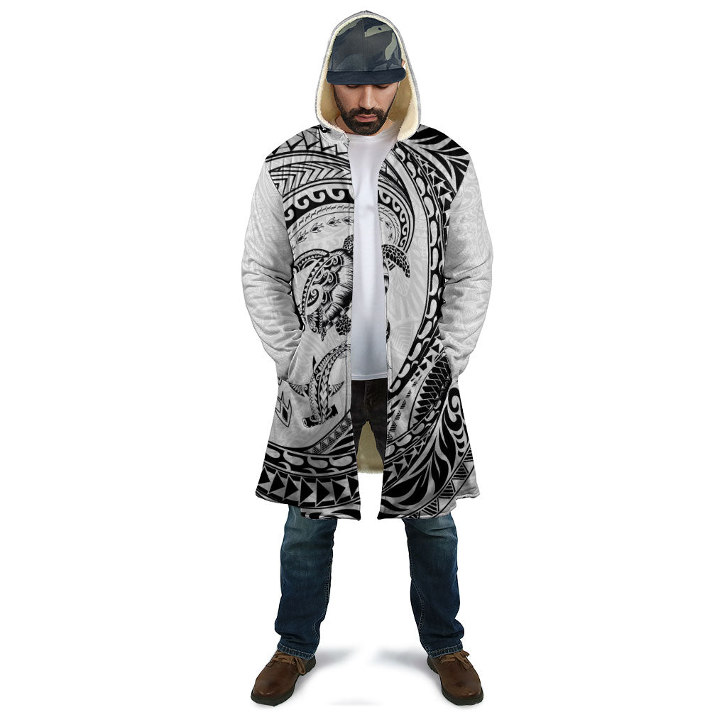 Hawaiian Turtle and Shark Cloak Kakau Tribal with Polynesian Pattern White Color