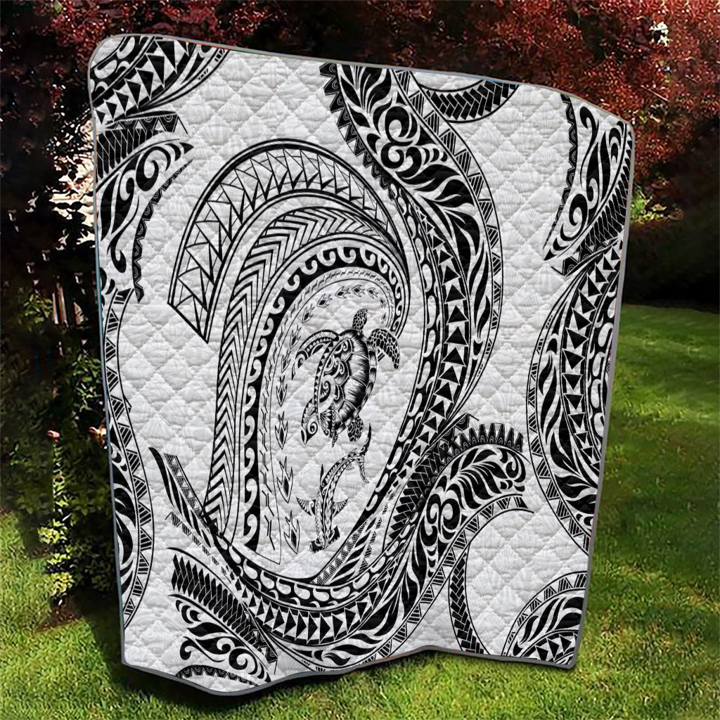Hawaiian Turtle and Shark Quilt Kakau Tribal with Polynesian Pattern White Color