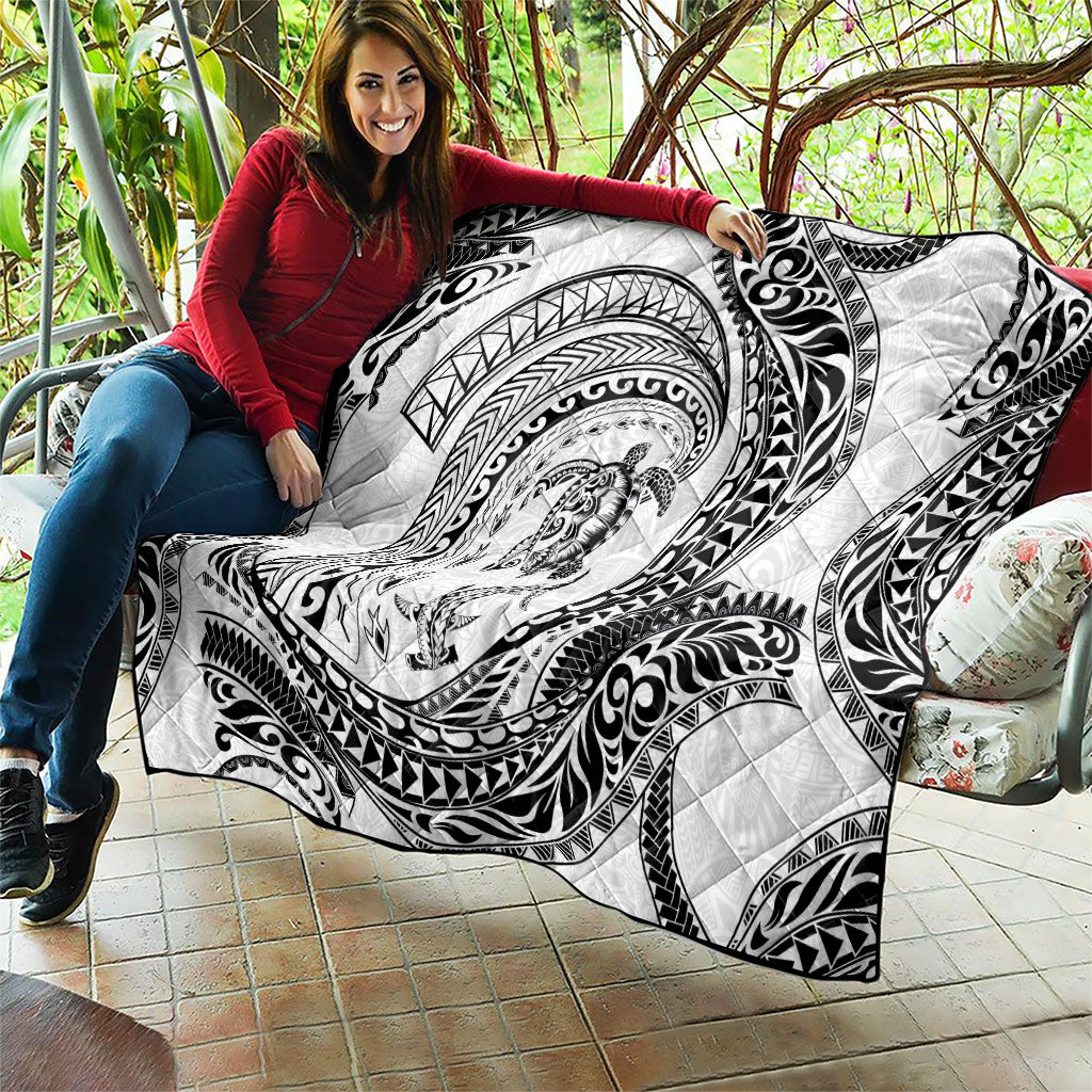 Hawaiian Turtle and Shark Quilt Kakau Tribal with Polynesian Pattern White Color