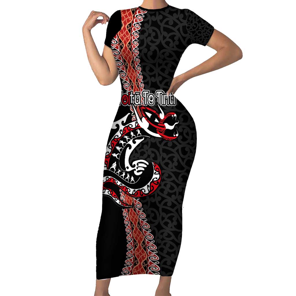 Aotearoa Toitu Te Tiriti Family Matching Short Sleeve Bodycon Dress and Hawaiian Shirt Maori Taniwha Haka - Honour the Treaty LT03 Mom's Dress Black - Polynesian Pride