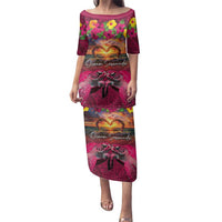 Hawaiian Turtle Love Couple Family Matching Puletasi and Hawaiian Shirt Ocean Serenade - Honu Honi Ihu with Hibiscus and Romantic Sunset Pink Color LT03 Mom's Dress Pink - Polynesian Pride
