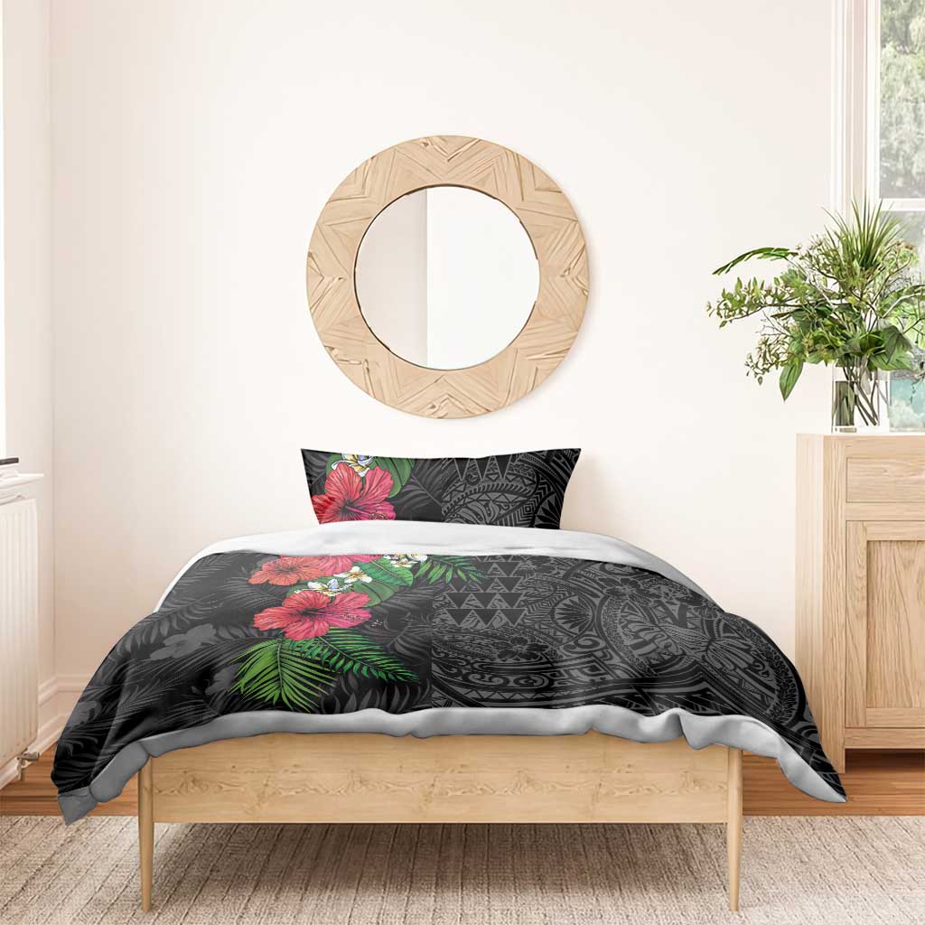 Hawaiian Tropical Plants Bedding Set Kakau Tattoo and Polynesian Pattern Half Black Color