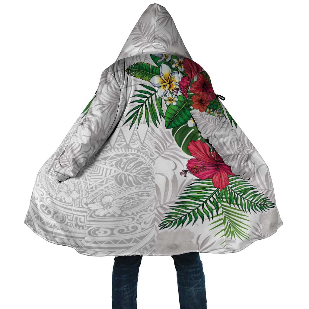 Hawaiian Tropical Plants Cloak Kakau Tattoo and Polynesian Pattern Half White Color
