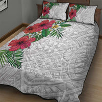 Hawaiian Tropical Plants Quilt Bed Set Kakau Tattoo and Polynesian Pattern Half White Color