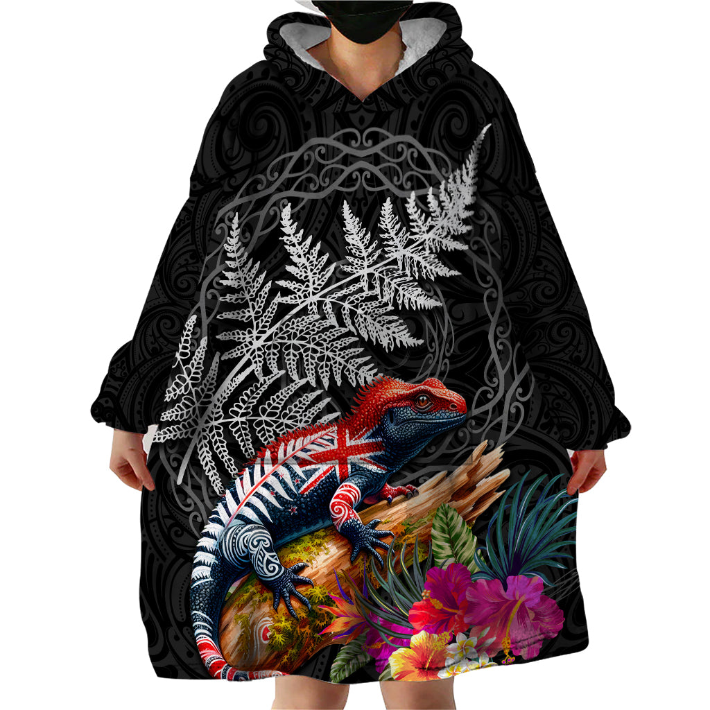 New Zealand Tuatara Wearable Blanket Hoodie Silver Fern Hibiscus and Tribal Maori Pattern Black Color LT03 - Polynesian Pride