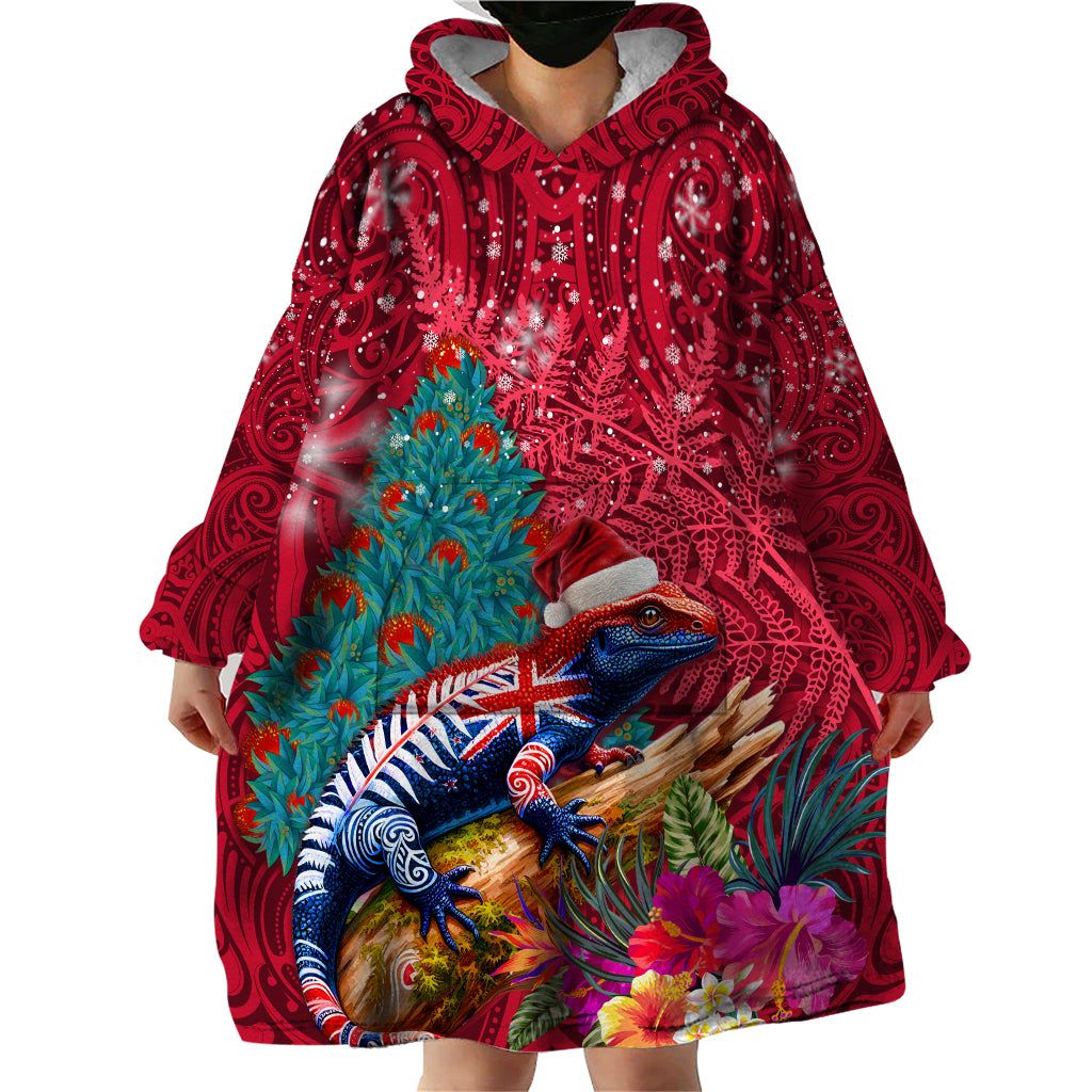 New Zealand Tuatara Christmas Wearable Blanket Hoodie Silver Fern and Xmas Pohutukawa Tree Red Color LT03 - Polynesian Pride