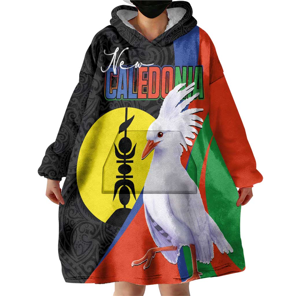 New Caledonia Wearable Blanket Hoodie Kagu Bird and The Seal with Melanesian Culture LT03 - Polynesian Pride