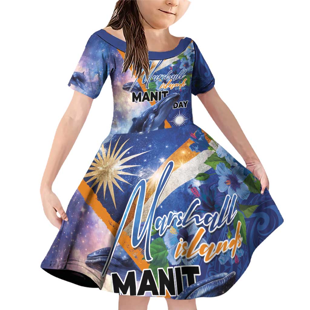 Marshall Islands Manit Day Family Matching Off Shoulder Short Dress and Hawaiian Shirt Grunge National Flag with Whales and Tribal Tattoos LT03 Daughter's Dress Blue - Polynesian Pride